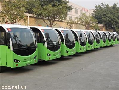  雄韬14座封闭式带门电动观光车景区游览车
